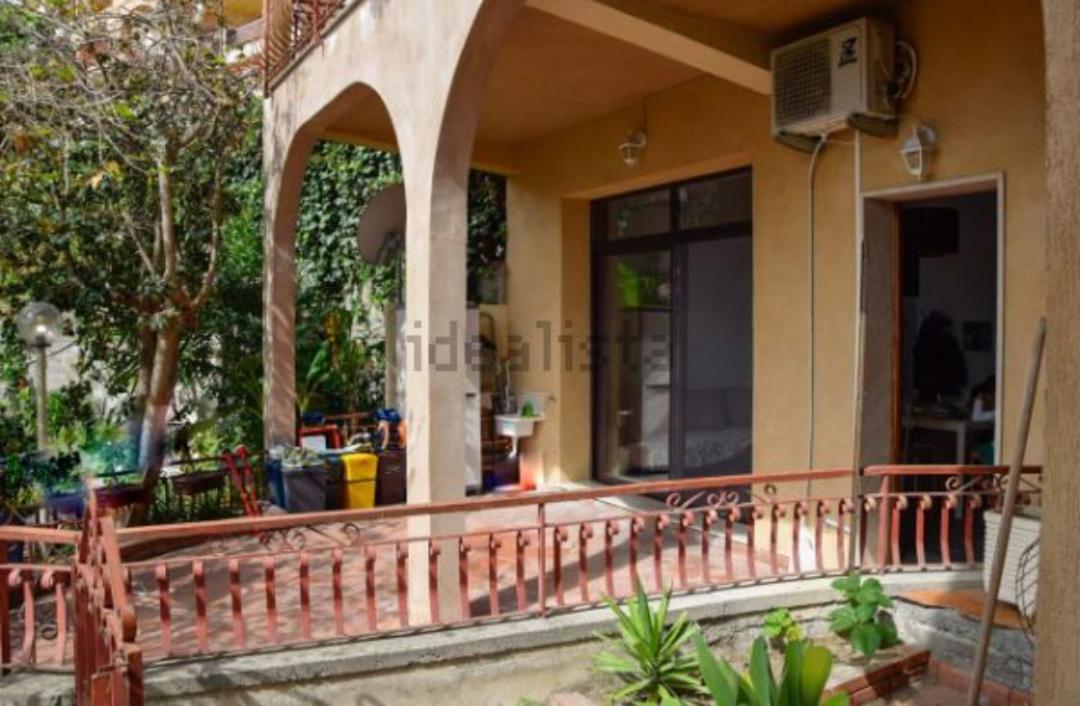 Elegance Apartment Taormina Летояни Екстериор снимка